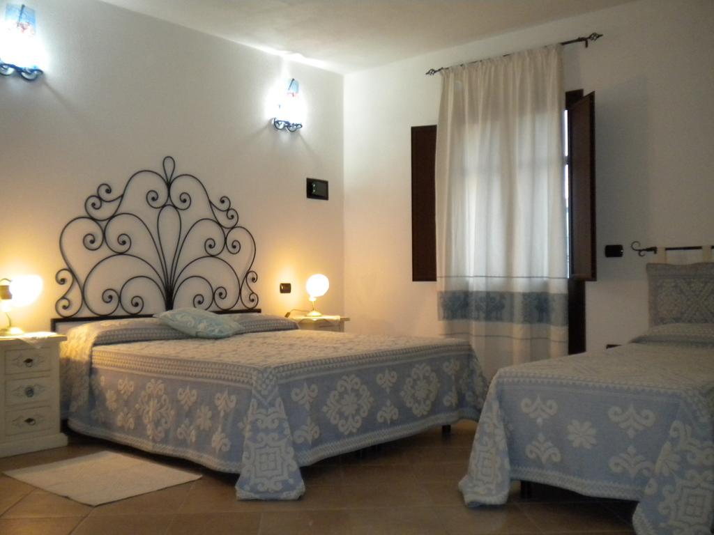 Bed & Breakfast Mare Isole La Maddalena  Exterior photo