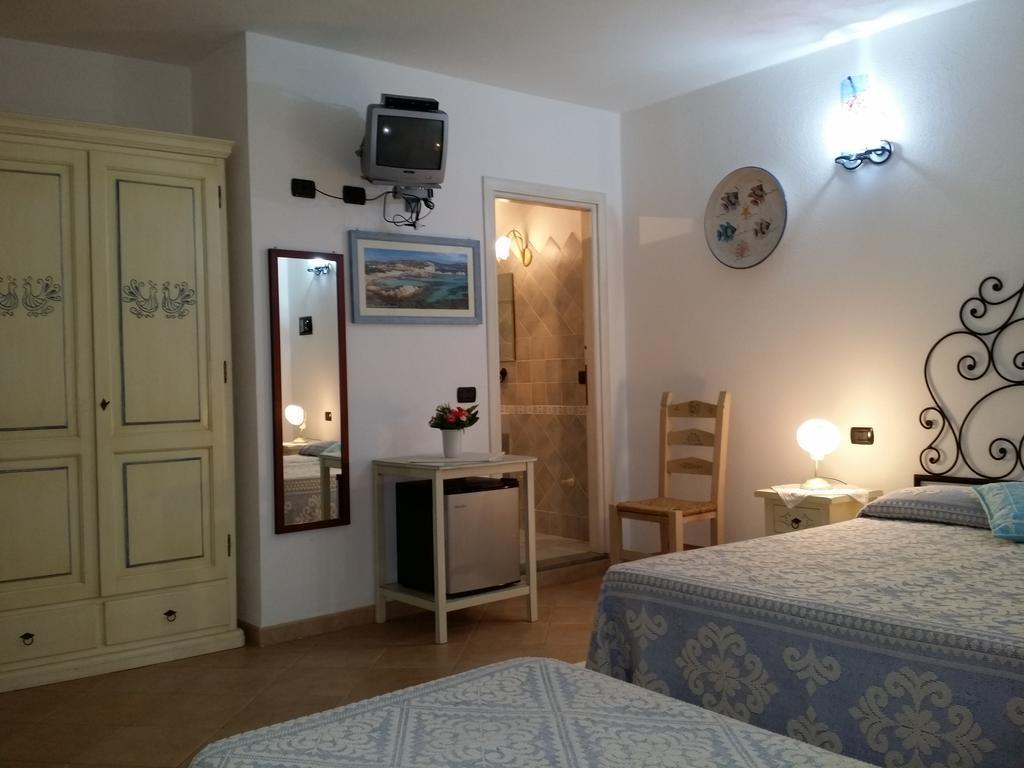 Bed & Breakfast Mare Isole La Maddalena  Exterior photo